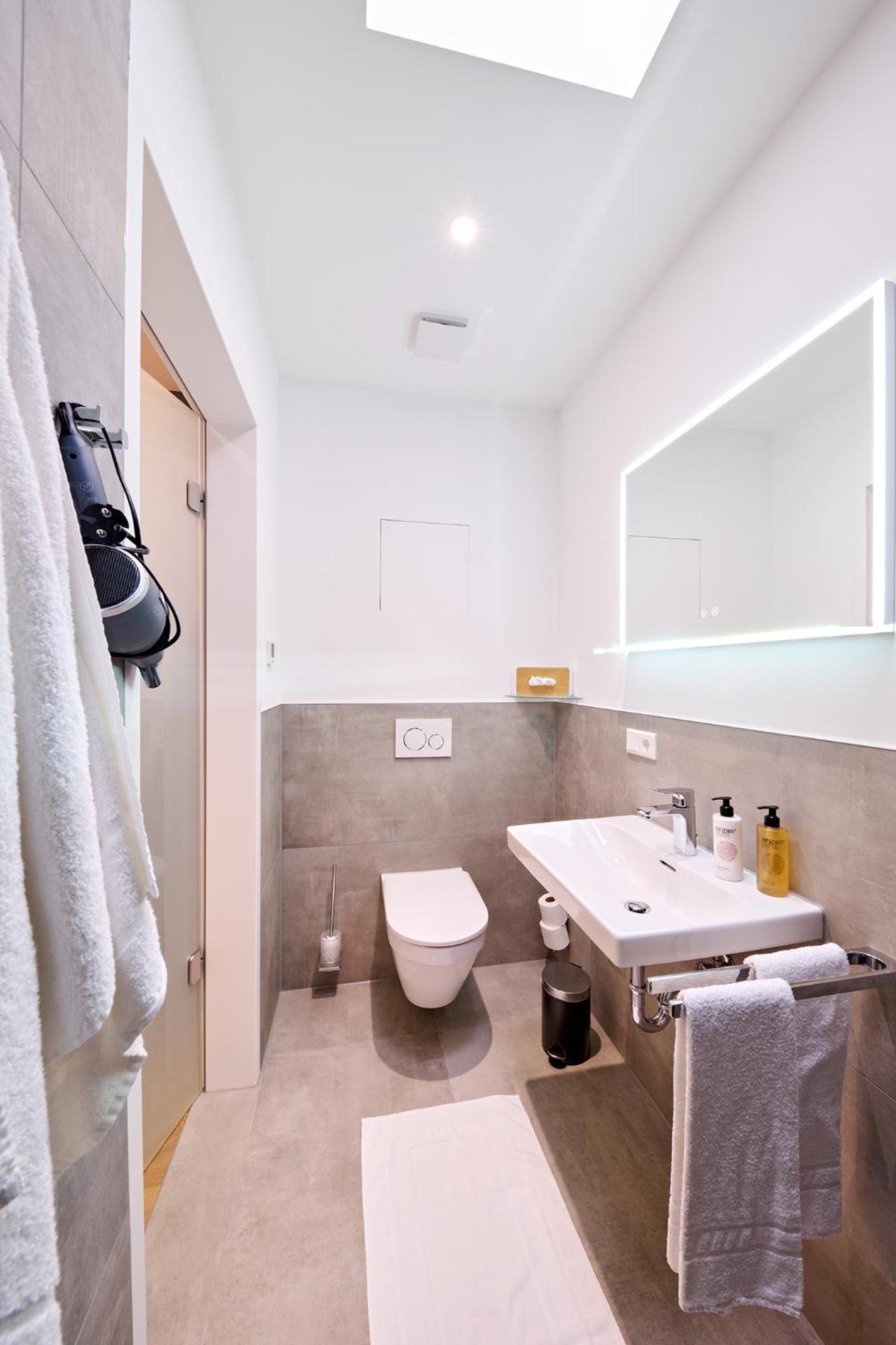 Xzllenz Traum Studio-Apartment, Frei-Parken, U-Bahn, Kueche Νυρεμβέργη Εξωτερικό φωτογραφία