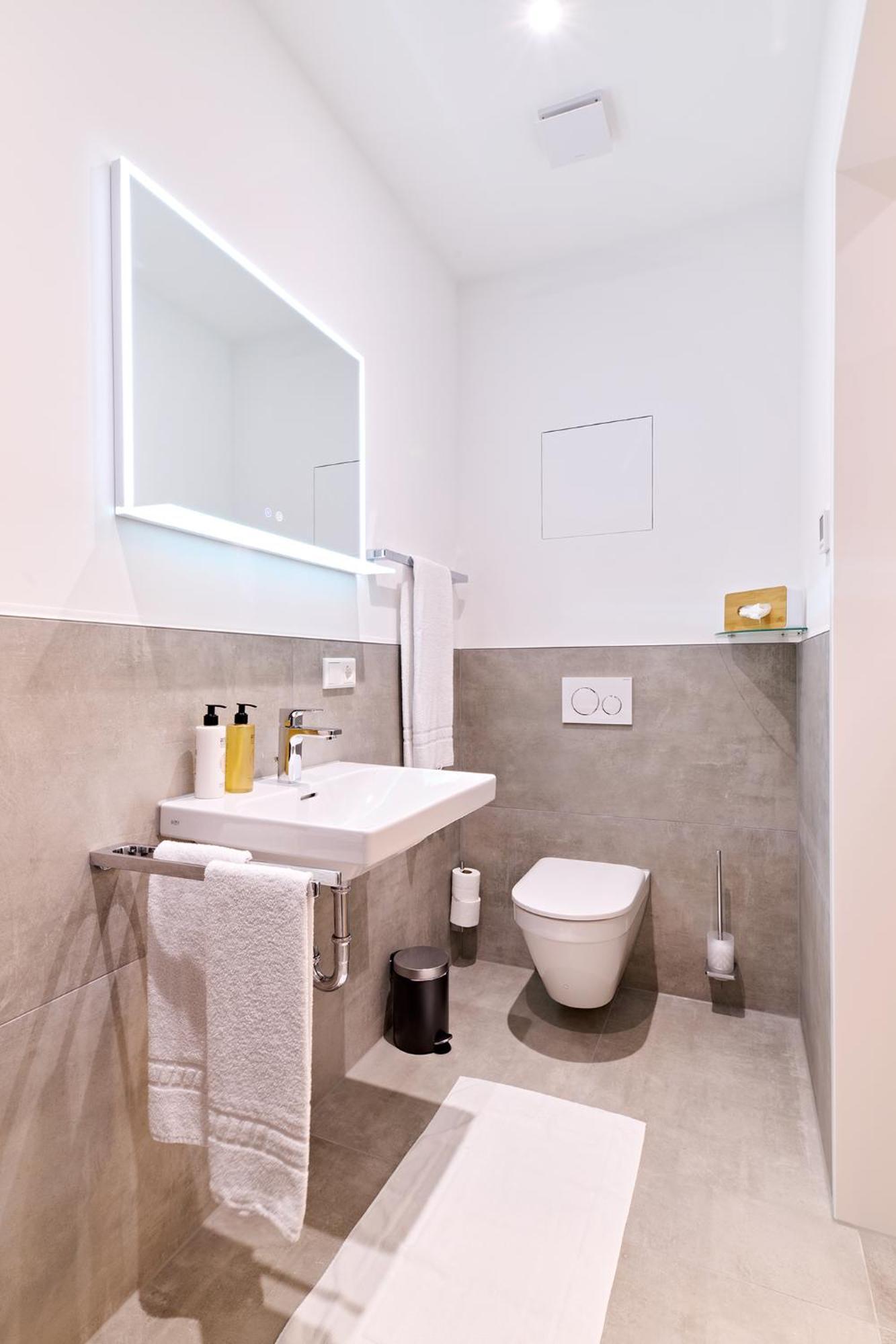 Xzllenz Traum Studio-Apartment, Frei-Parken, U-Bahn, Kueche Νυρεμβέργη Εξωτερικό φωτογραφία
